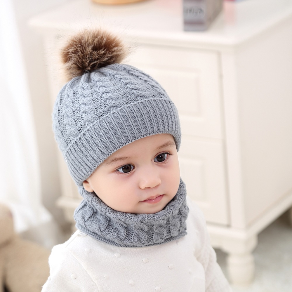 Children's hat and neckerchief - Black